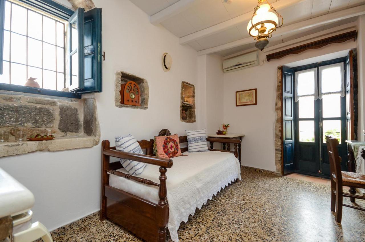 Venetiko Apartments Naxos City Exterior photo
